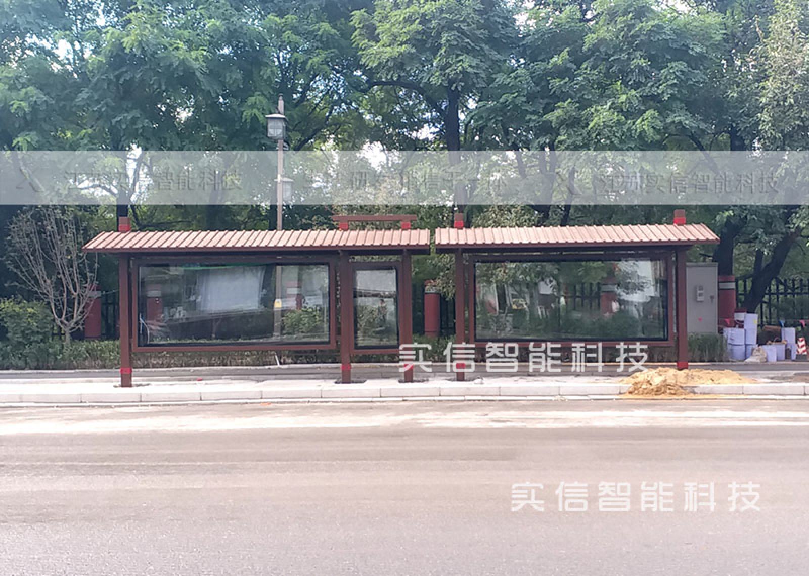 公交候车亭实战案例拆解:3个成功实践的共同规律